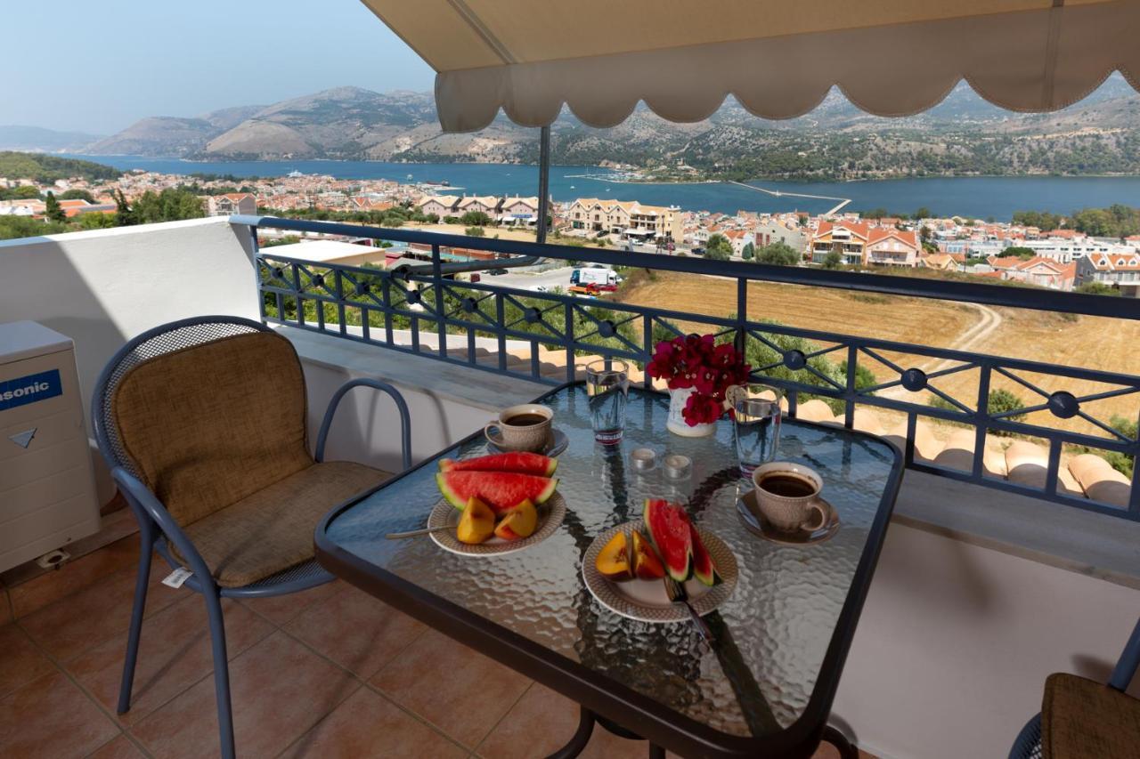 Antigone Apartments Argostoli Экстерьер фото