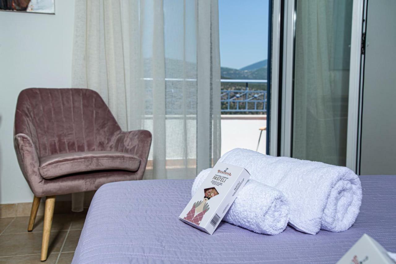 Antigone Apartments Argostoli Экстерьер фото